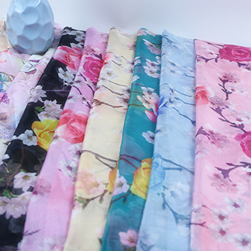 30D Butterfly Printed Chiffon  - Sewing By บทวิจารณ์และราคา